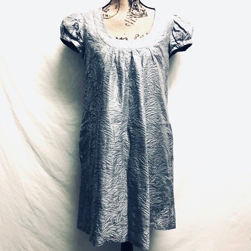 Ali Ro silver metallic silk mini dress babydoll style short puff sleeves size 10